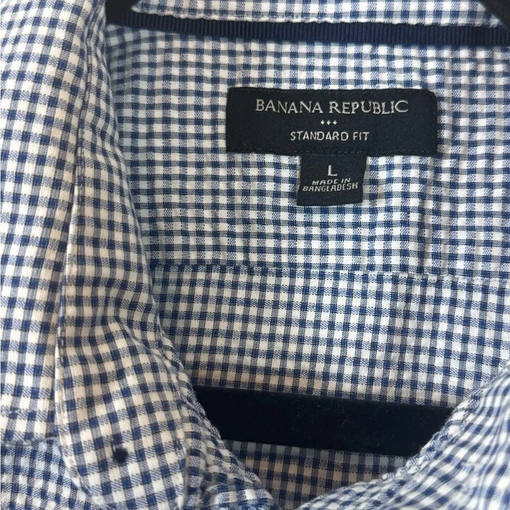Banana Republic Blue Check Casual Button Down Shirt